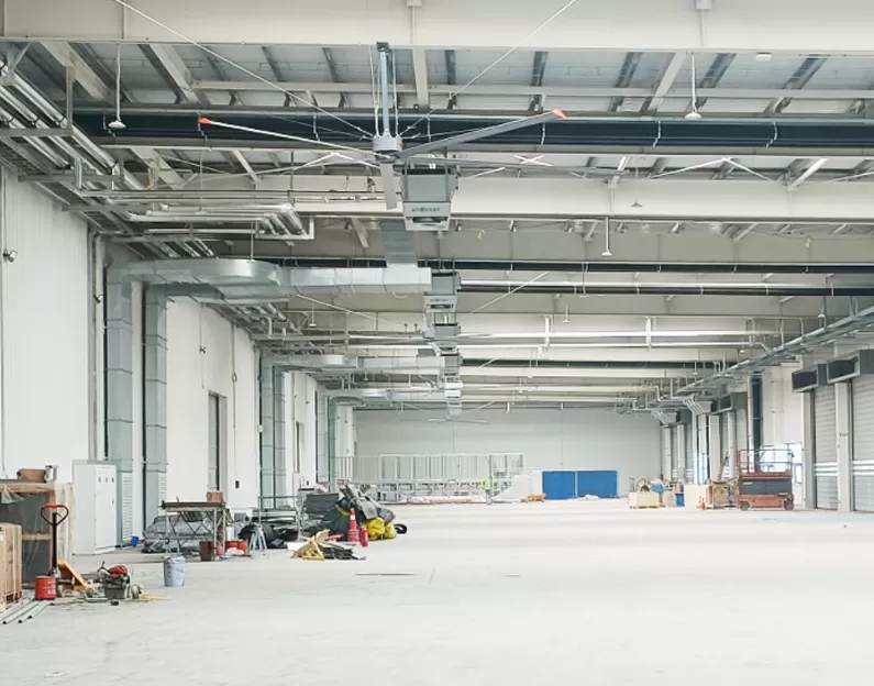 Traditional Cooling Methods Vs HVLS Fans